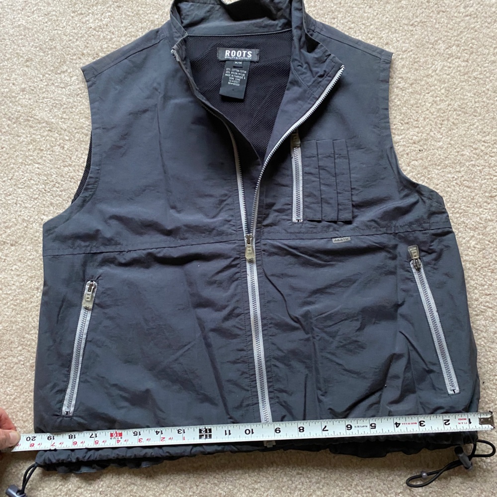 Grey Roots vest. - Picture 4 of 9
